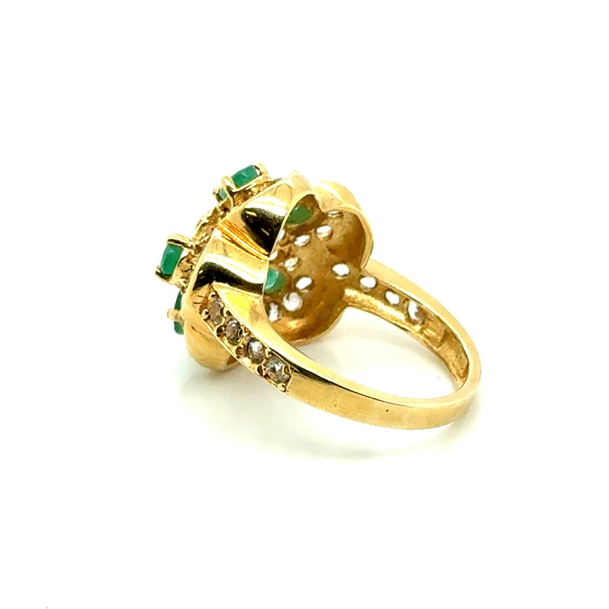 14k Yellow Gold Emerald and Diamonds Ring