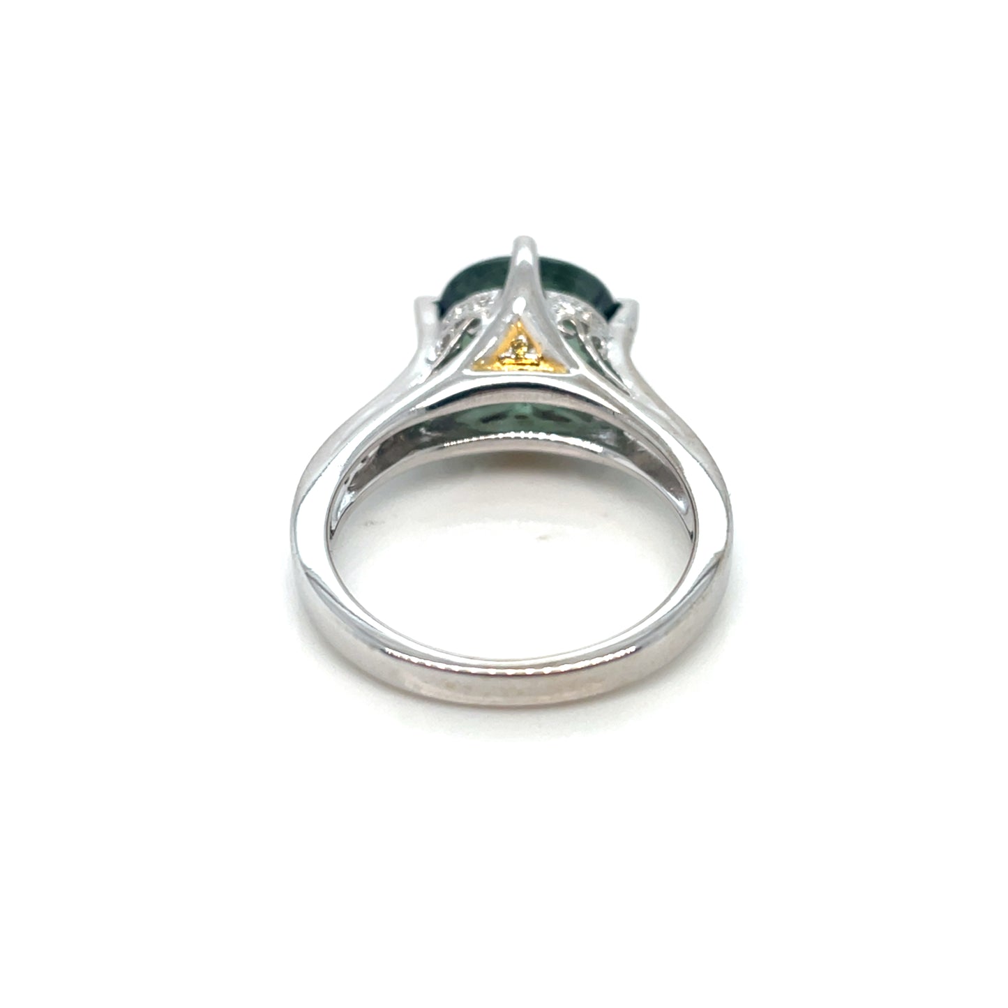 18k White Gold Green Tourmaline and White and Yellow Diamonds Ring